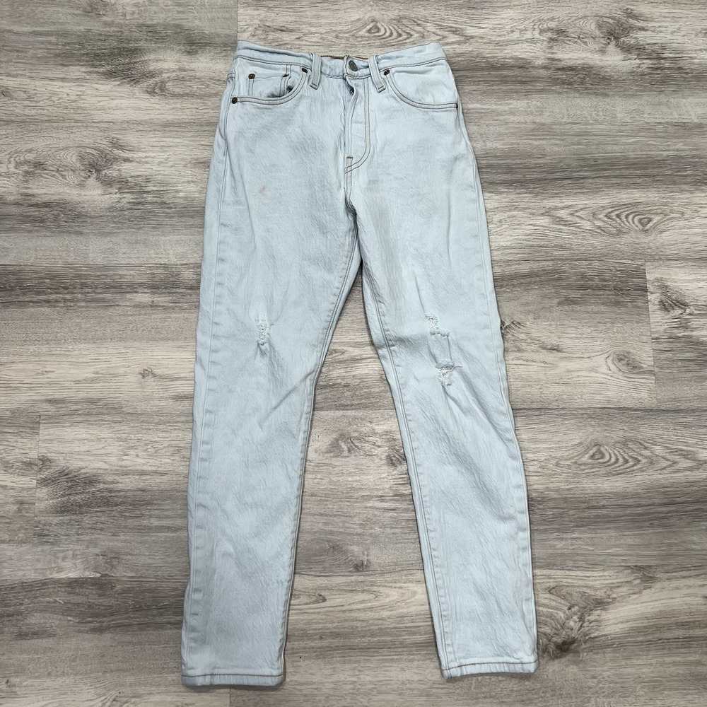 Levi 501XX Distressed Light‎ Wash Jeans Ripped Knee Denim Casual Everyday